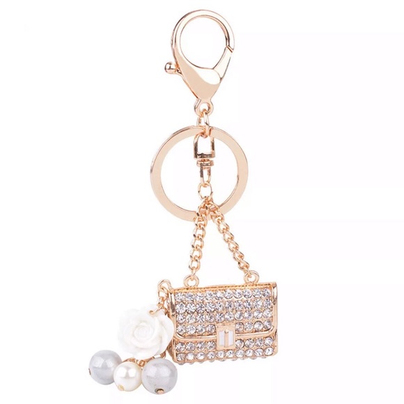 CRYSTAL CLUTCH KEYCHAIN - Picture 3 of 4